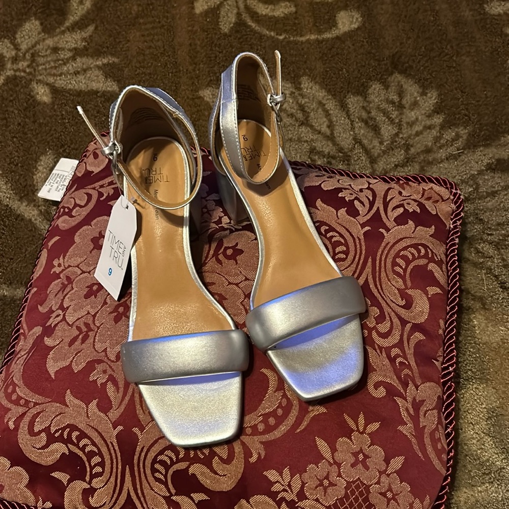 Women’s Time and Tru Silver Heels, 2 inch, comfy and cute.